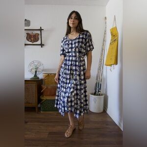 Vintage Coco Bianco floral gingham dress from the 1980s and 90s. Size Small